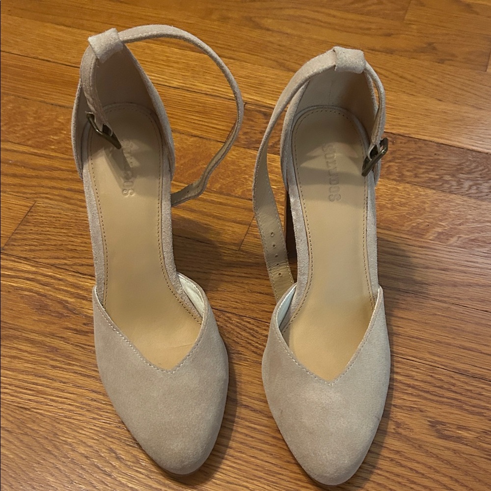 Soludos Collette Heel – Size 7.5– Neutral Tan Suede